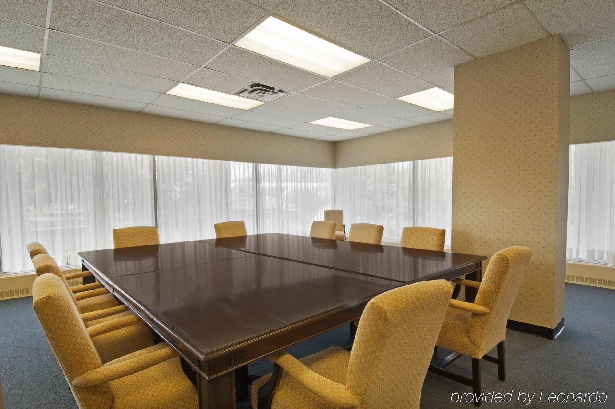 Econo Lodge Smiths Falls Facilities photo